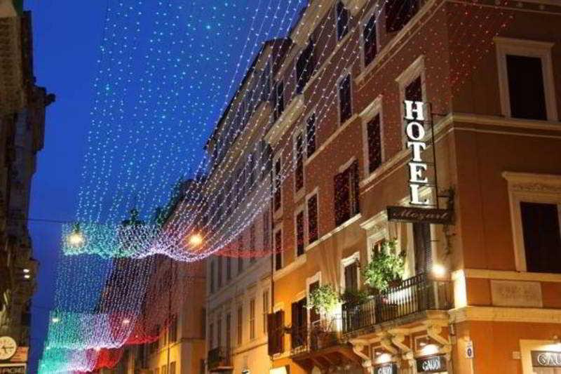 Mozart Hotel 4*